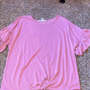 Ruffled short sleeve pink tee
